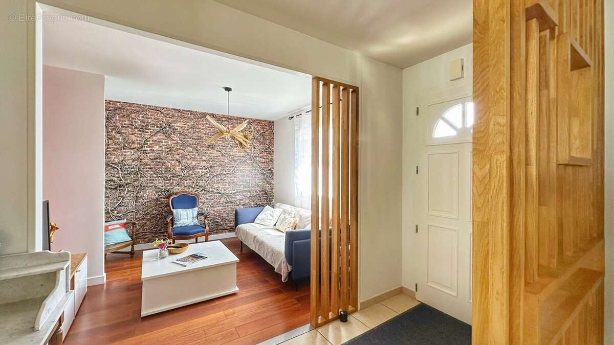 Maison à LA MURETTE