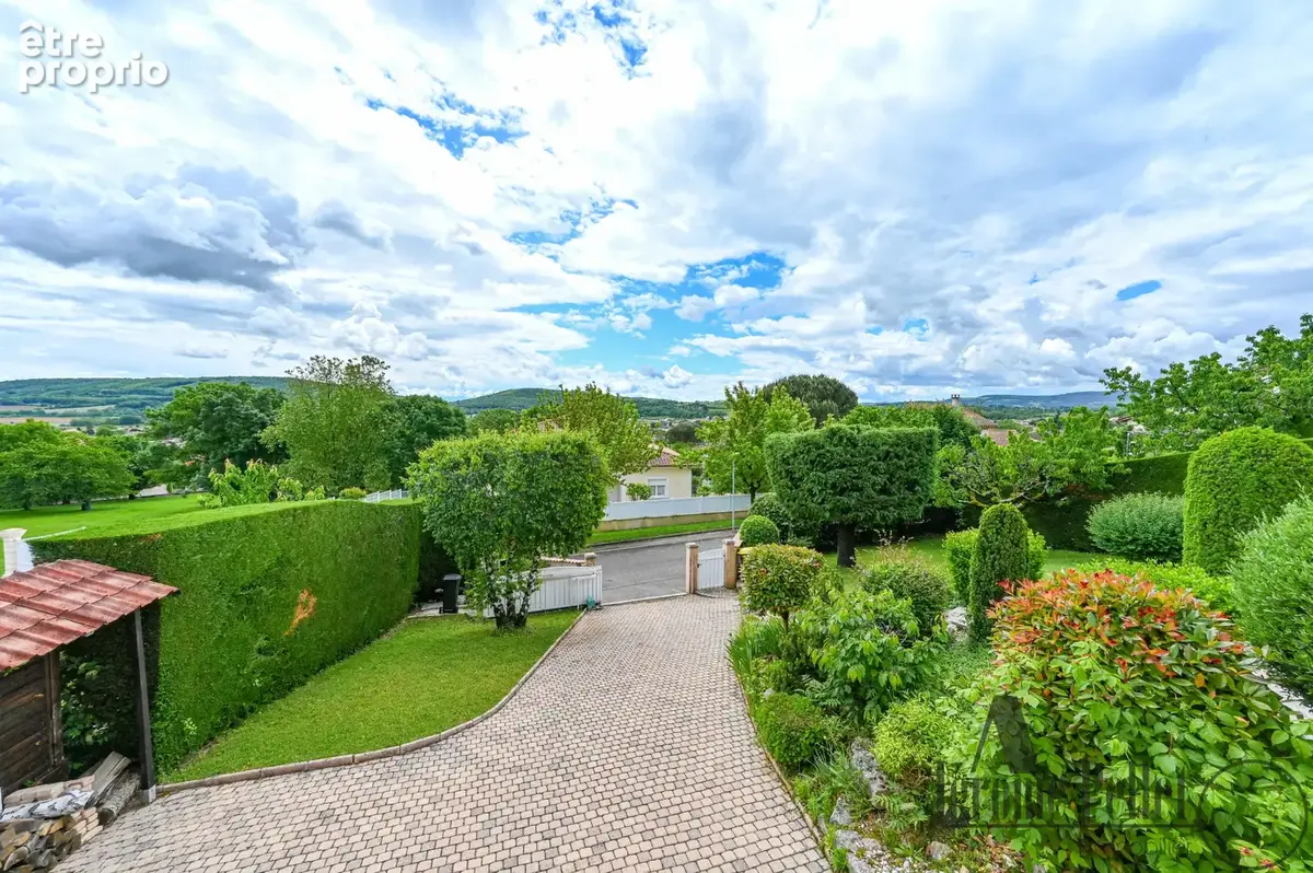 Sur les hauteurs de communay - maison a demi-niveaux - vue exceptionnelle - 110 m2 - photo 17