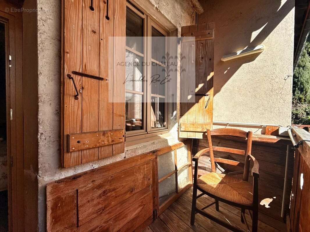Maison à MENTHON-SAINT-BERNARD