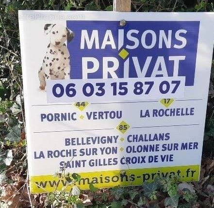 Terrain à LA ROCHE-SUR-YON