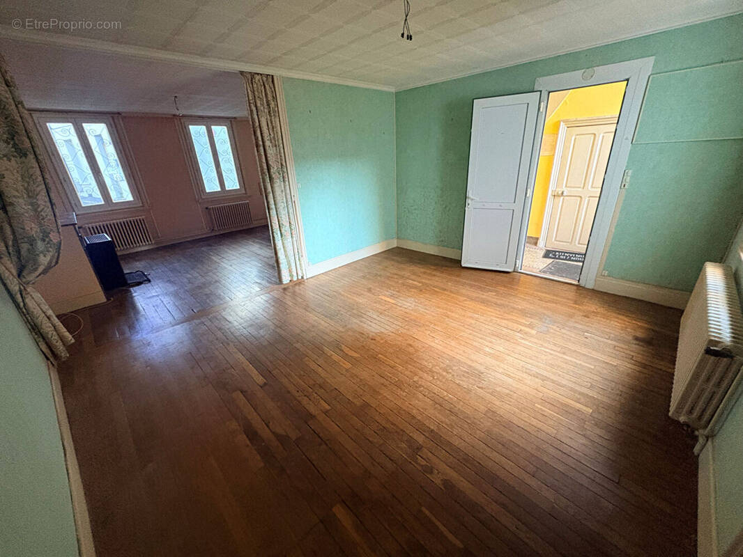 Appartement à SAINT-QUENTIN