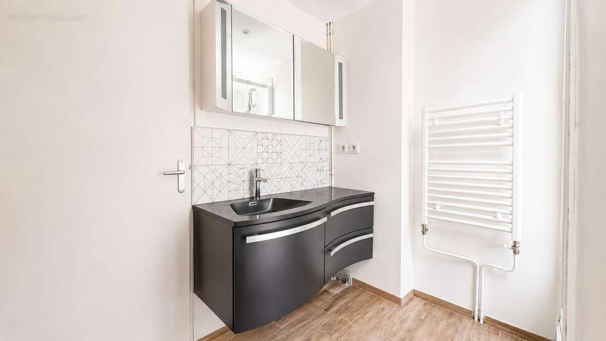 Le Monastère : maison de village rénovée avec 3 chambres - photo 8