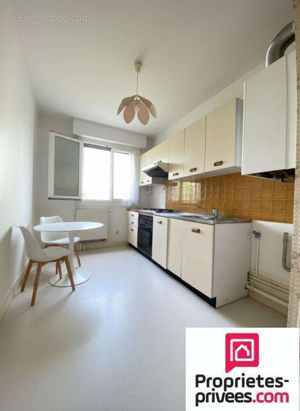 Nouveauté BEAUJOIRE - Appartement Nantes 4 pièce(s) 70.51 m2 - photo 3