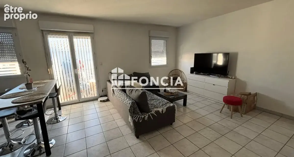 Appartement à LUNEL