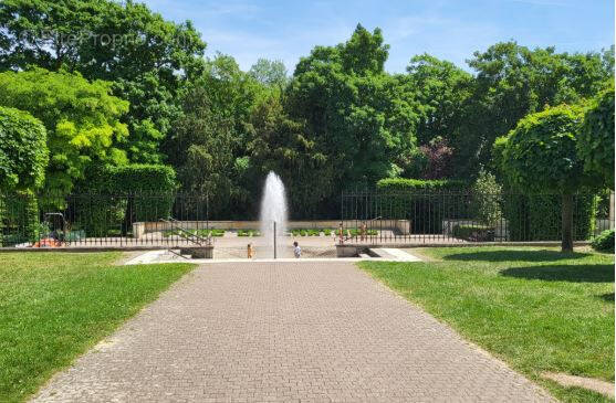 Appartement à SURESNES