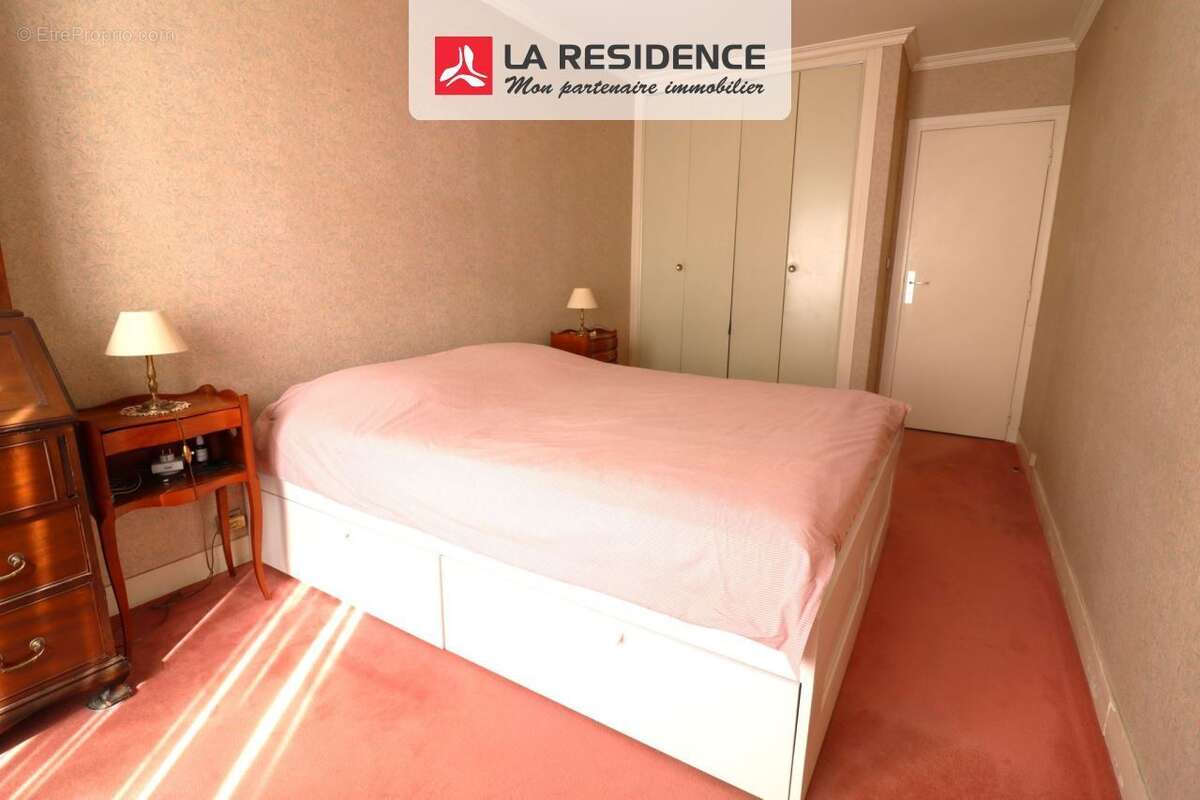 Appartement à VERSAILLES