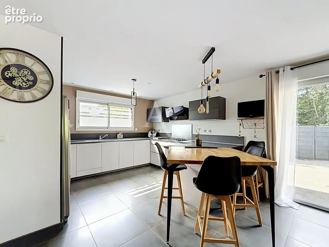 Maison Bouchemaine - photo 3