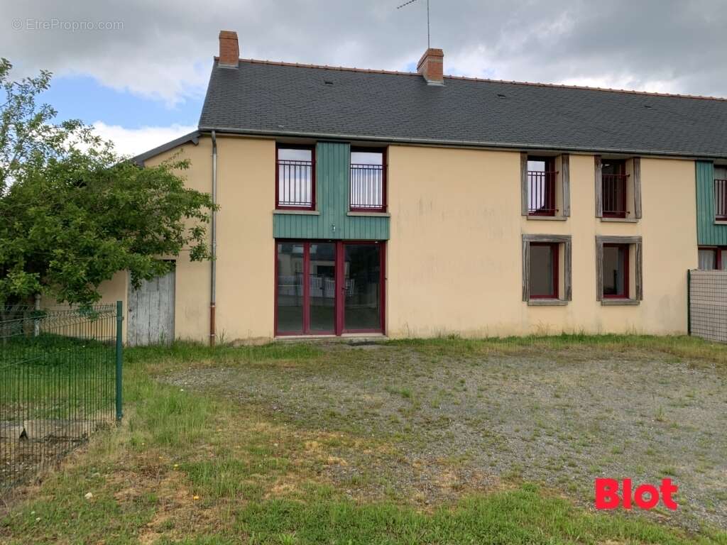 Maison à SAINT-GILLES