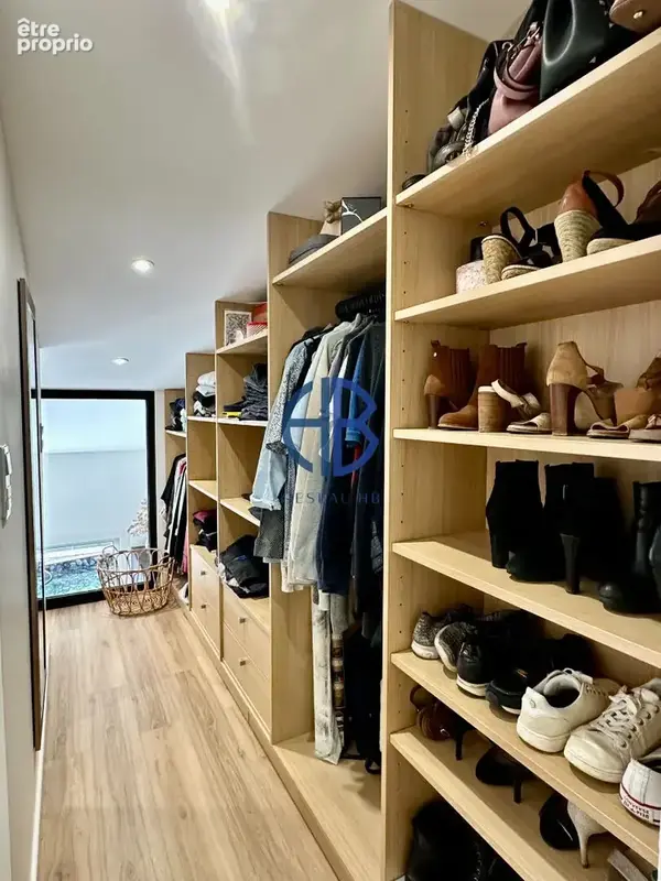 Superbe duplex T4 vue mer et parking - Secteur Centre Port - photo 12