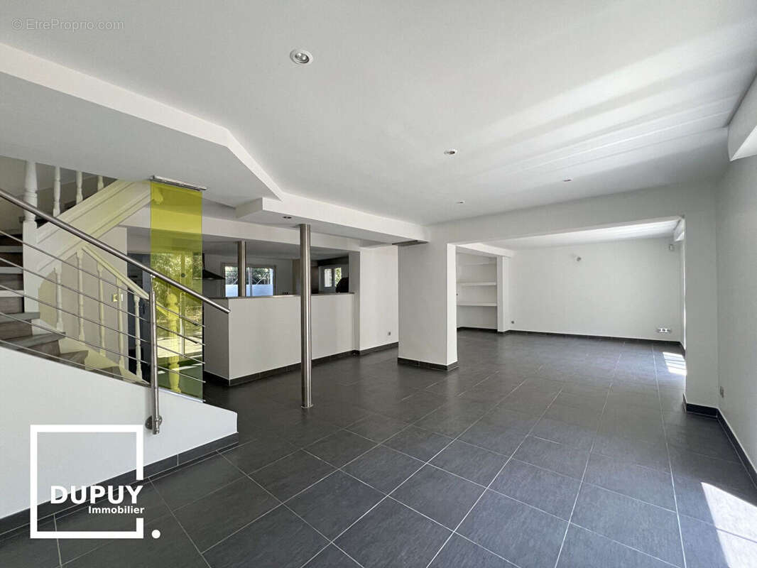 Minimes / Barriere de Paris Maison T5  de 140 m2 sur parcelle de 435 m² - photo 3