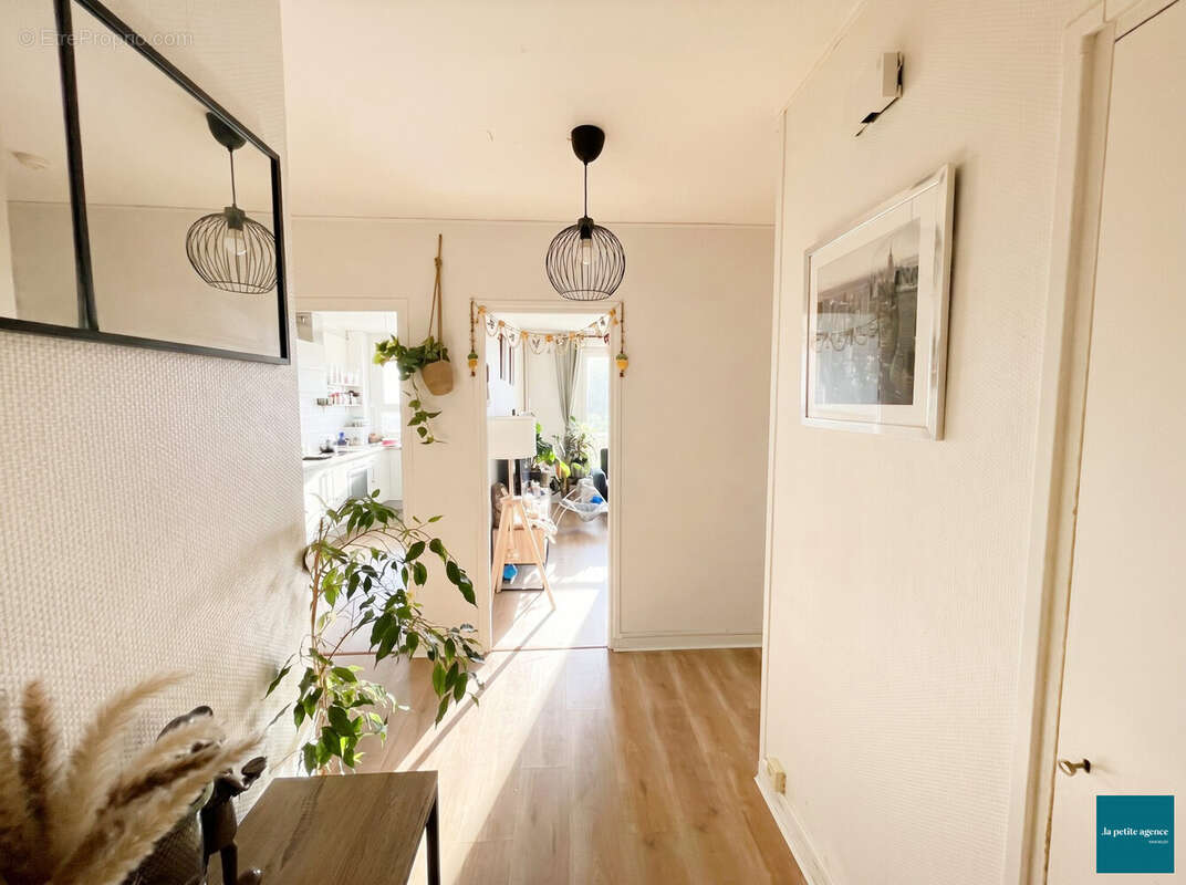 Appartement à HEROUVILLE-SAINT-CLAIR
