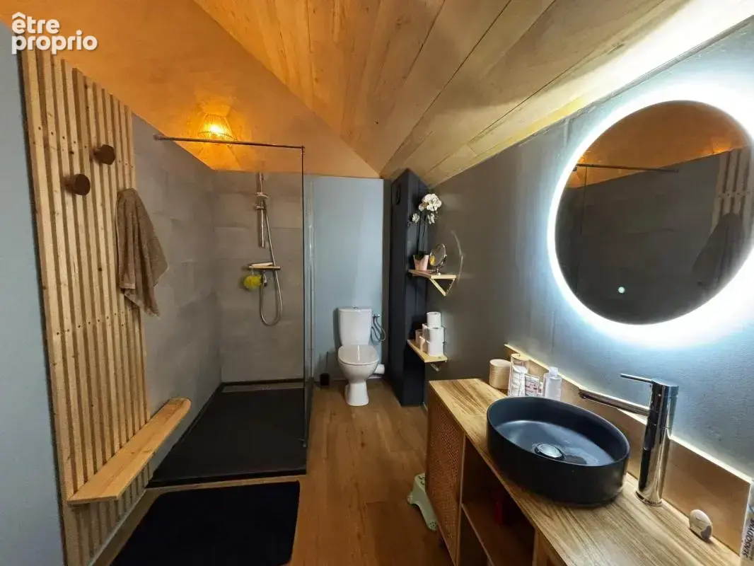 Propriété en pierre rénovée avec maison, 3 gîtes, bassin de détente et fort potentiel locatif – Périgord Noir - photo 6