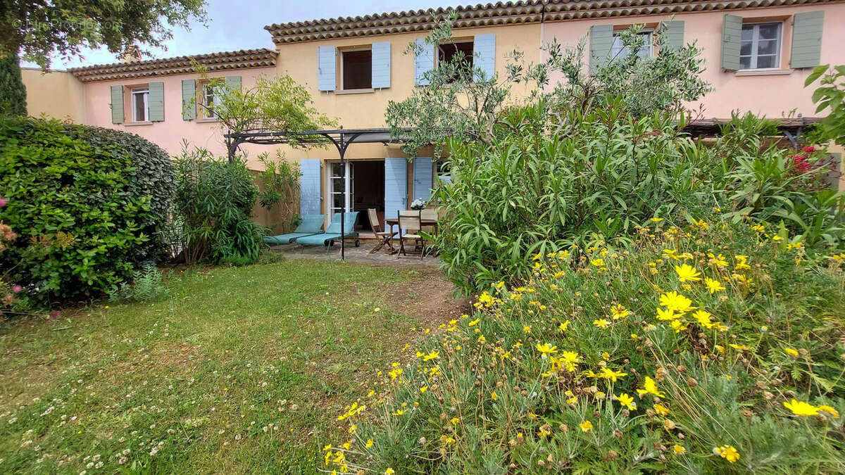 Maison à LA MOTTE