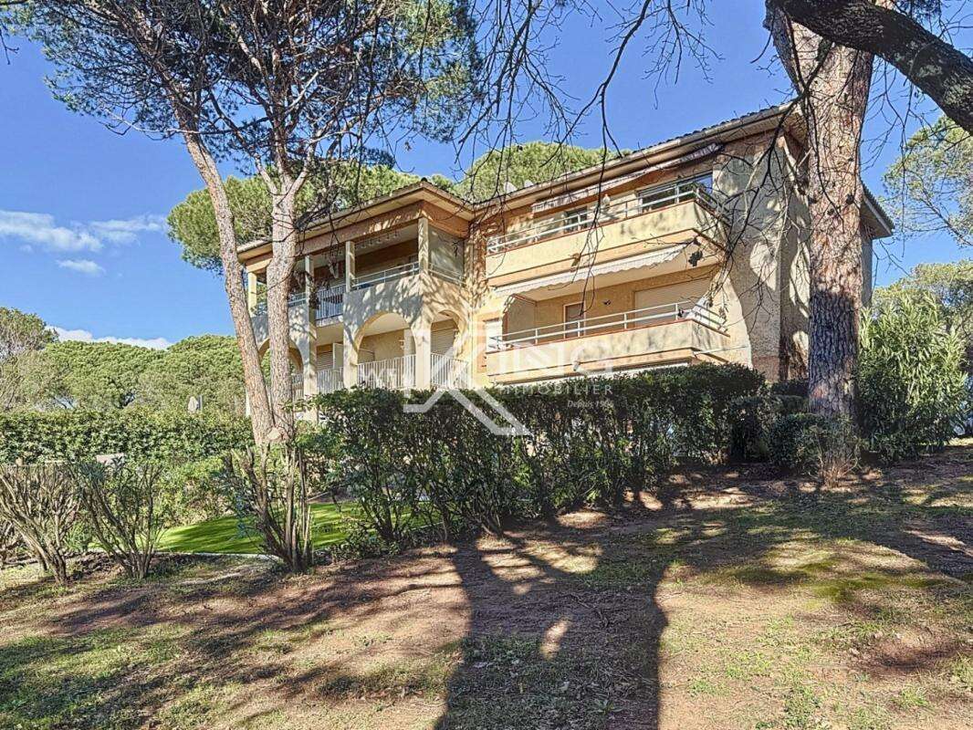 Appartement à SAINT-RAPHAEL