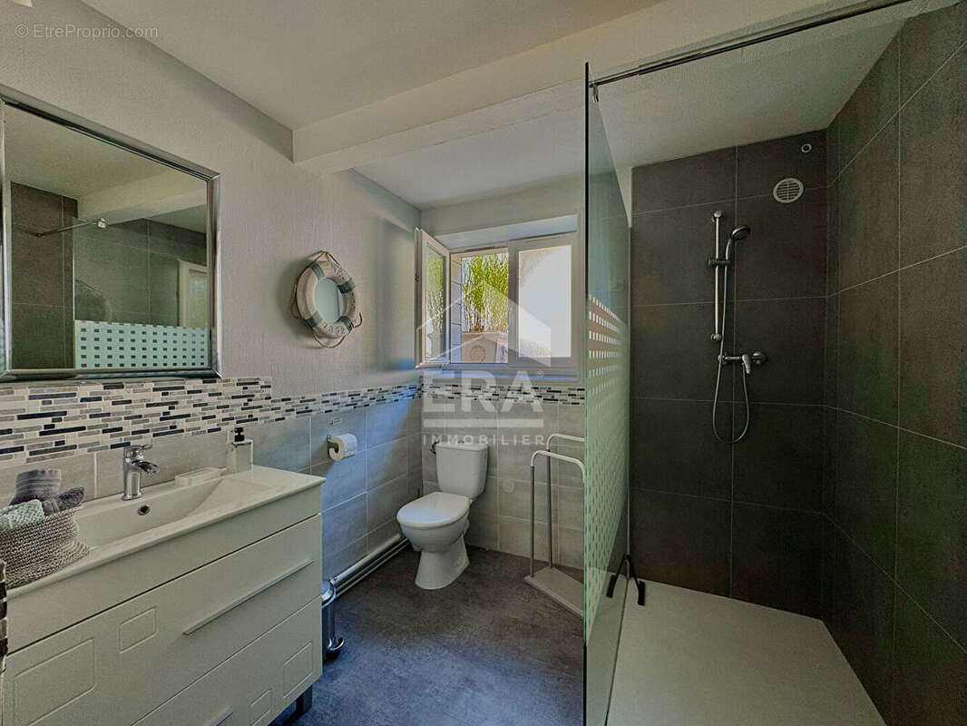 Maison à SAINT-GEORGES-DE-DIDONNE