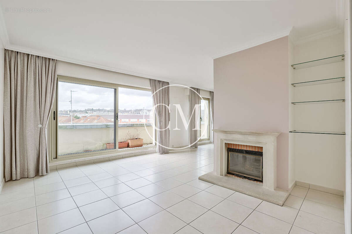 Appartement à VERSAILLES