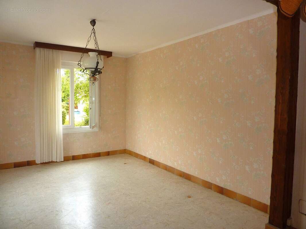 MANDEURE appartement F2 en rdc avec terrain privatif - photo 6