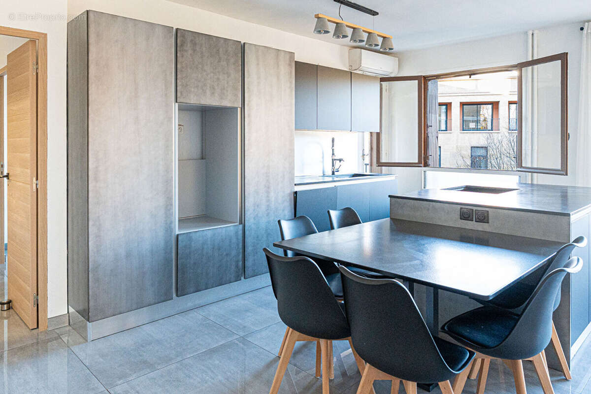 Appartement à AIX-EN-PROVENCE