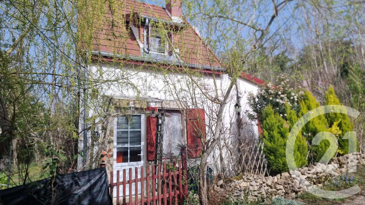 Maison à VARZY