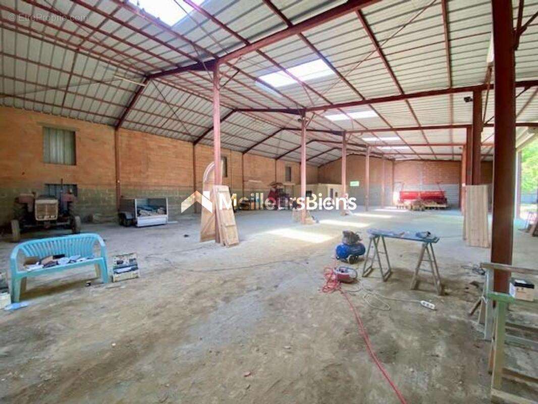 Maison à SAINT-CLAR