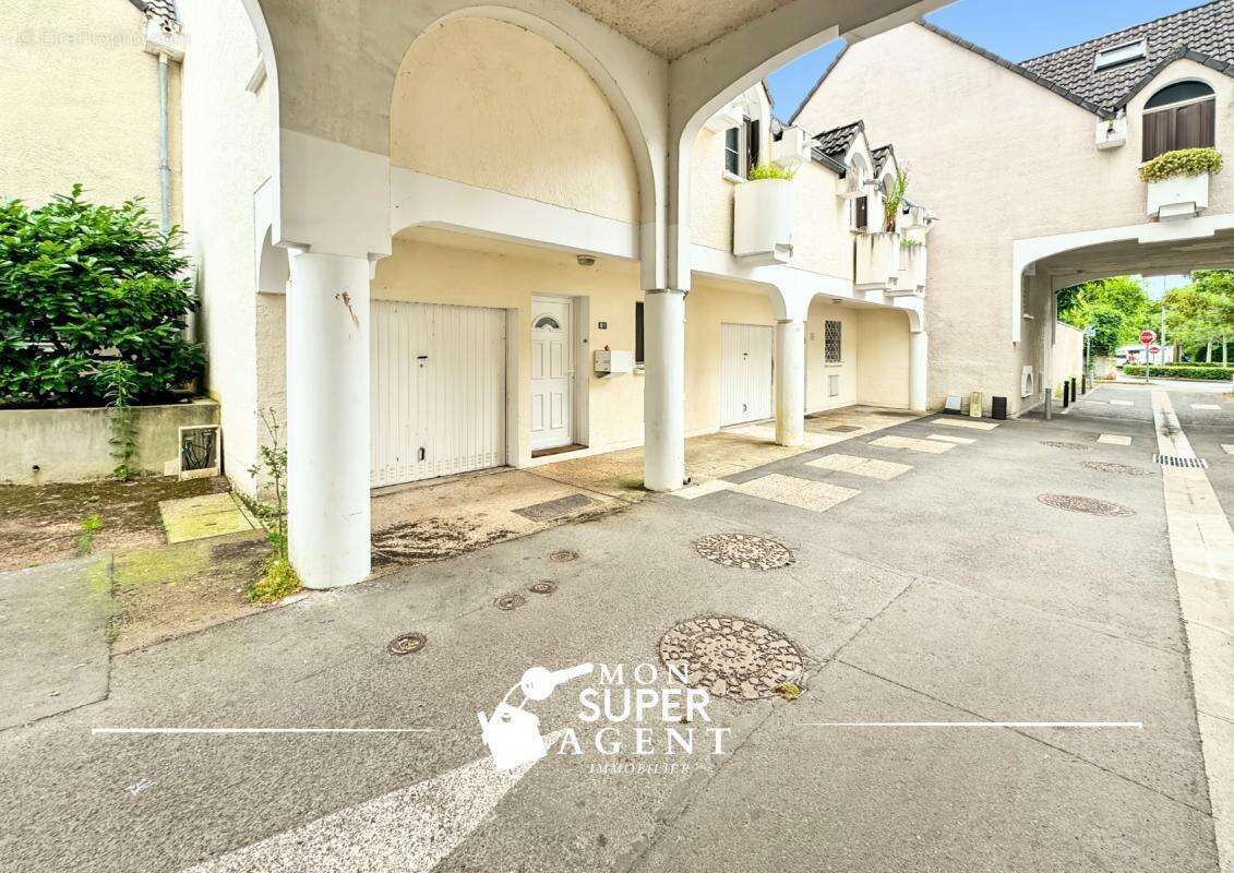 Appartement à LE MEE-SUR-SEINE