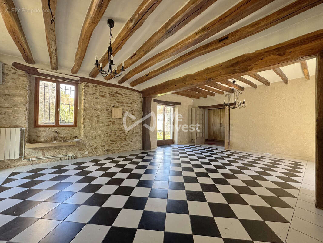 Maison à ROZAY-EN-BRIE