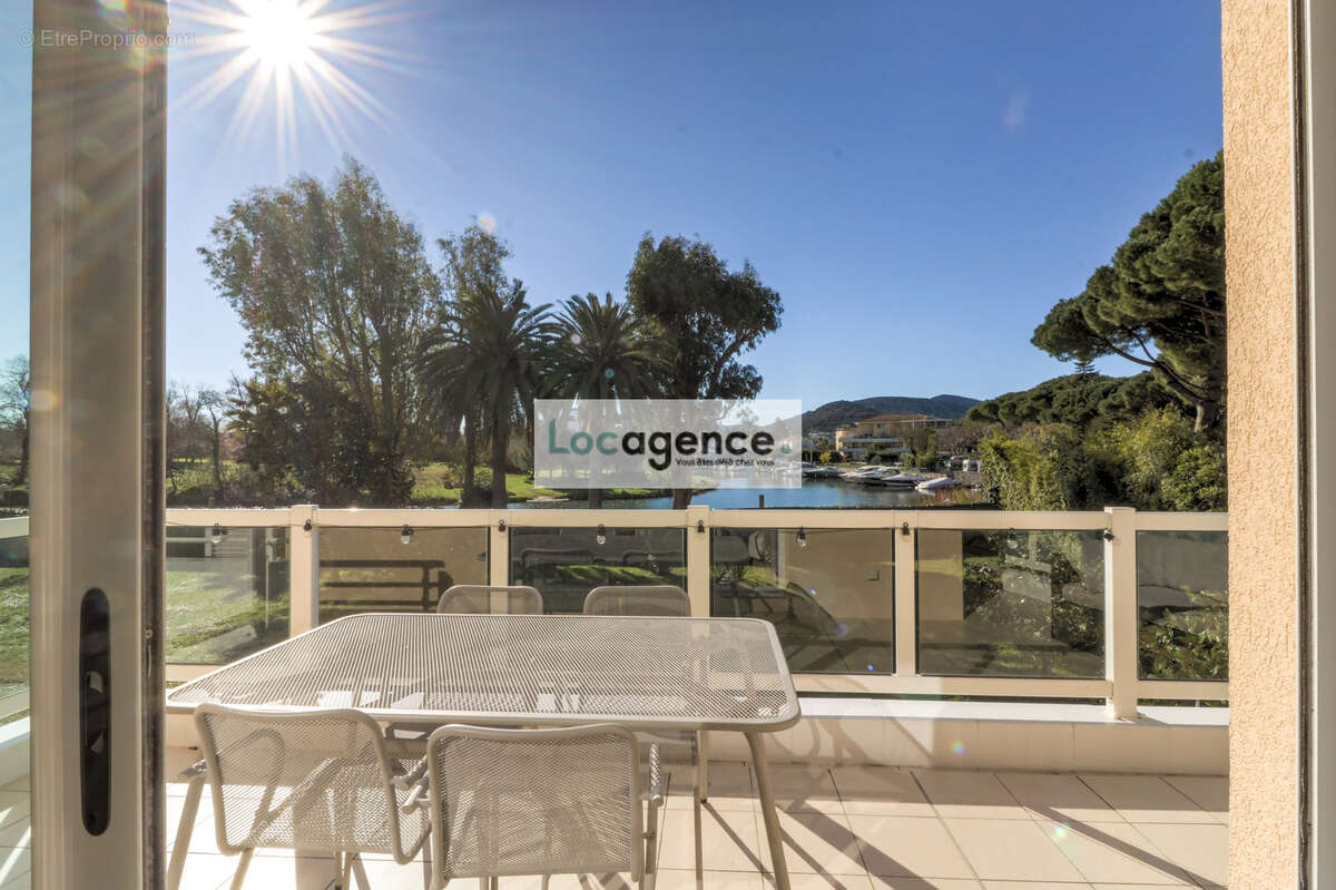 Appartement à MANDELIEU-LA-NAPOULE