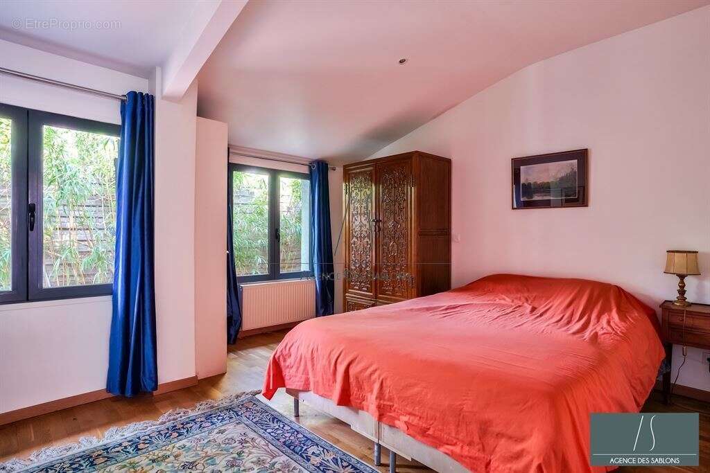 Maison 160 m² à Chatou  - photo 8