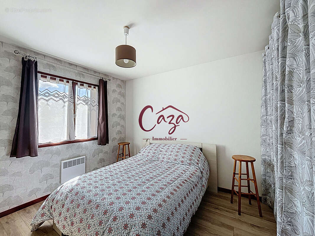 Maison à CAMBLANES-ET-MEYNAC