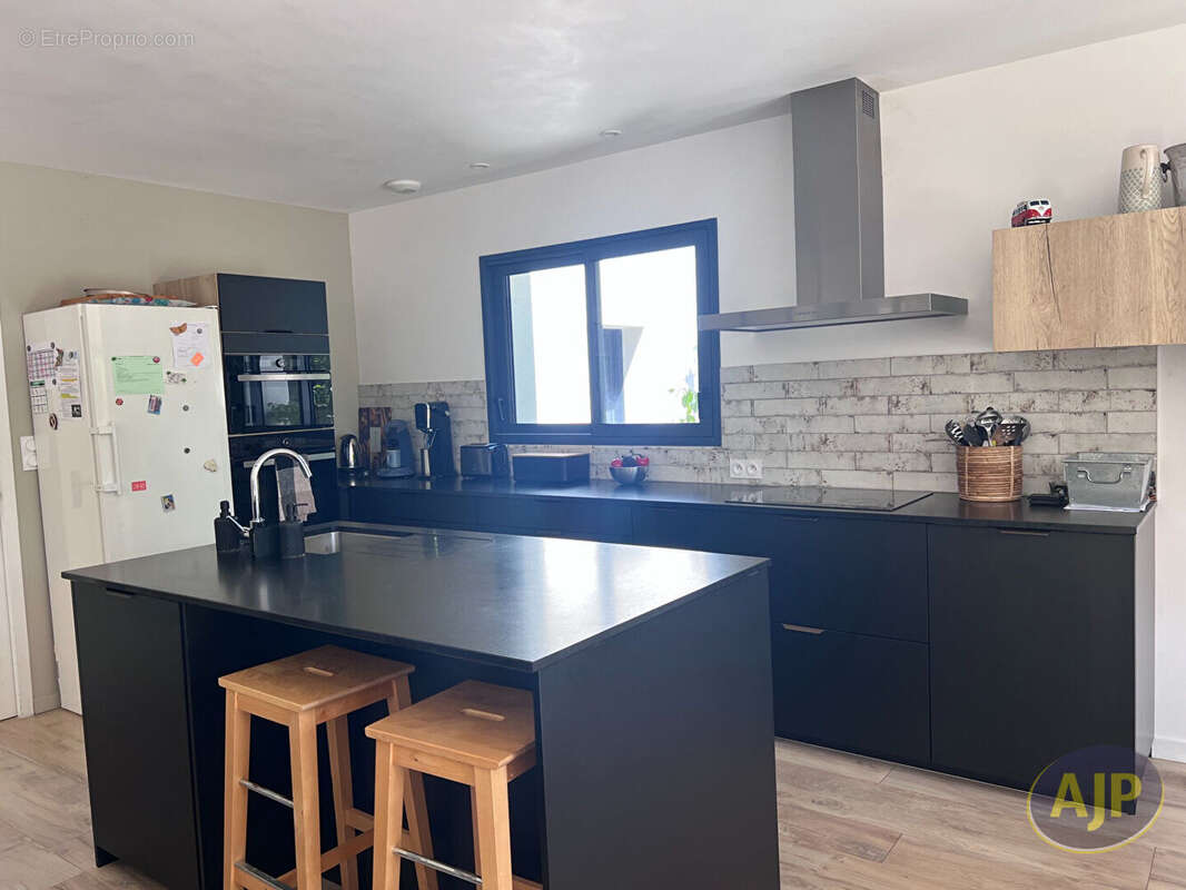 Maison Surzur 6 pièce(s) 150 m2 - photo 6
