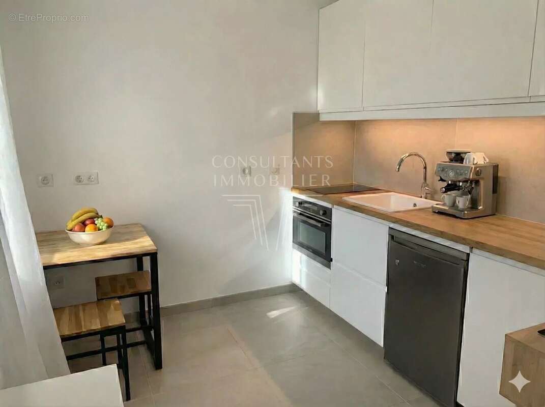 Appartement à ISSY-LES-MOULINEAUX