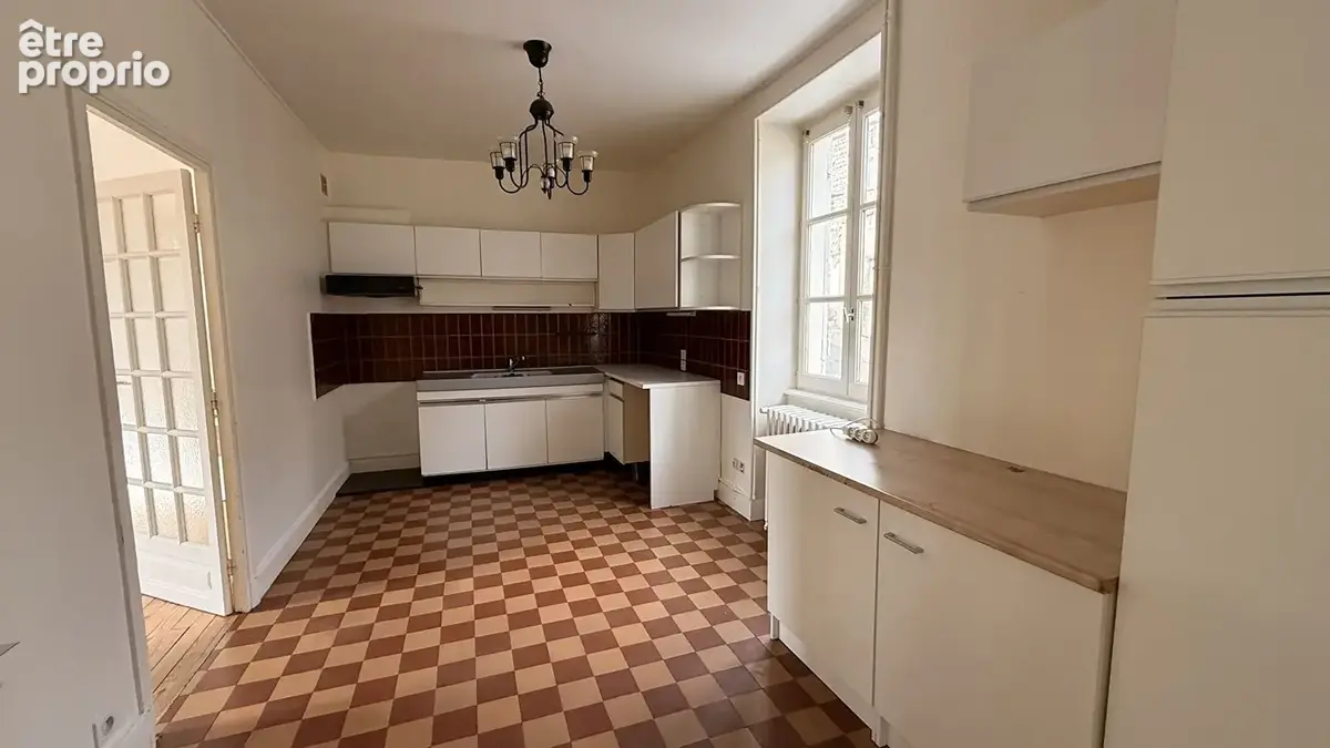 CEYRAT / BOISSÉJOUR  Maison de caractère  / 175 m² habitables / Fort potentiel - photo 4