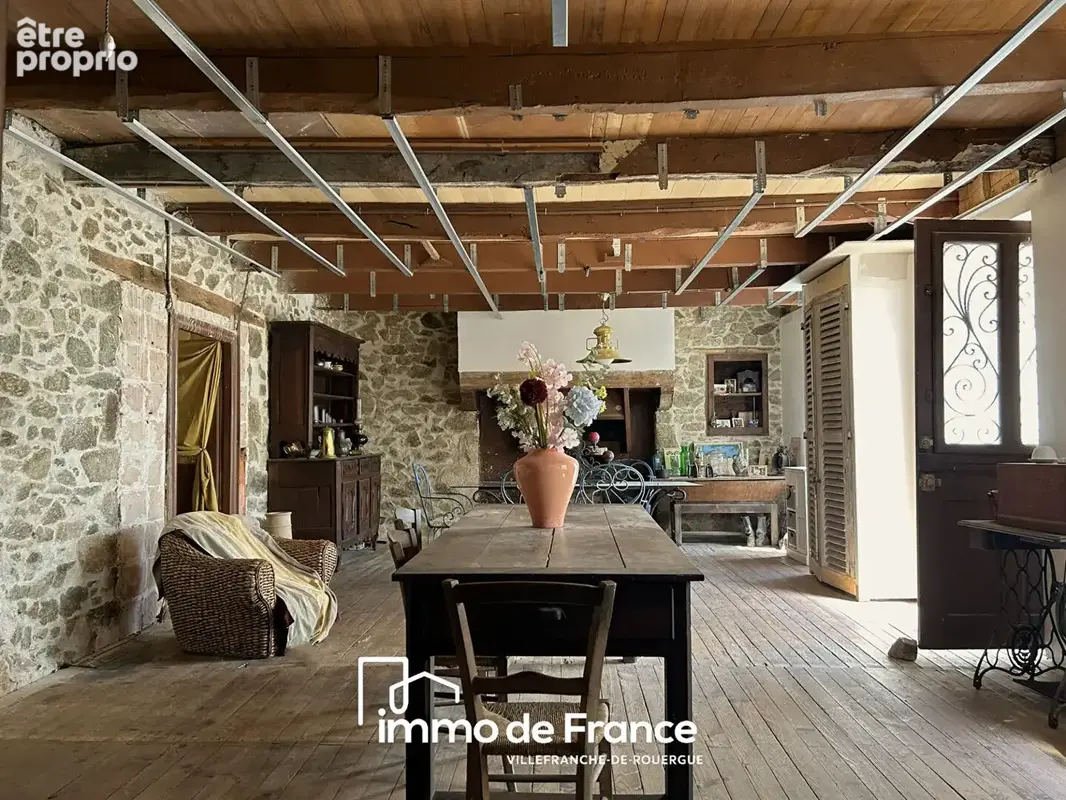 Corps de ferme Sanvensa maison 5 pièces 130 m², grange et hangar sur 6220 m² de terrain plat - photo 4