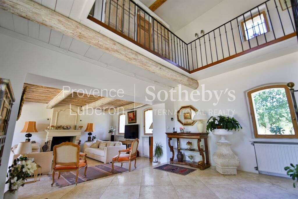 Authentique mas provençal de caractère – Sud Luberon - photo 10
