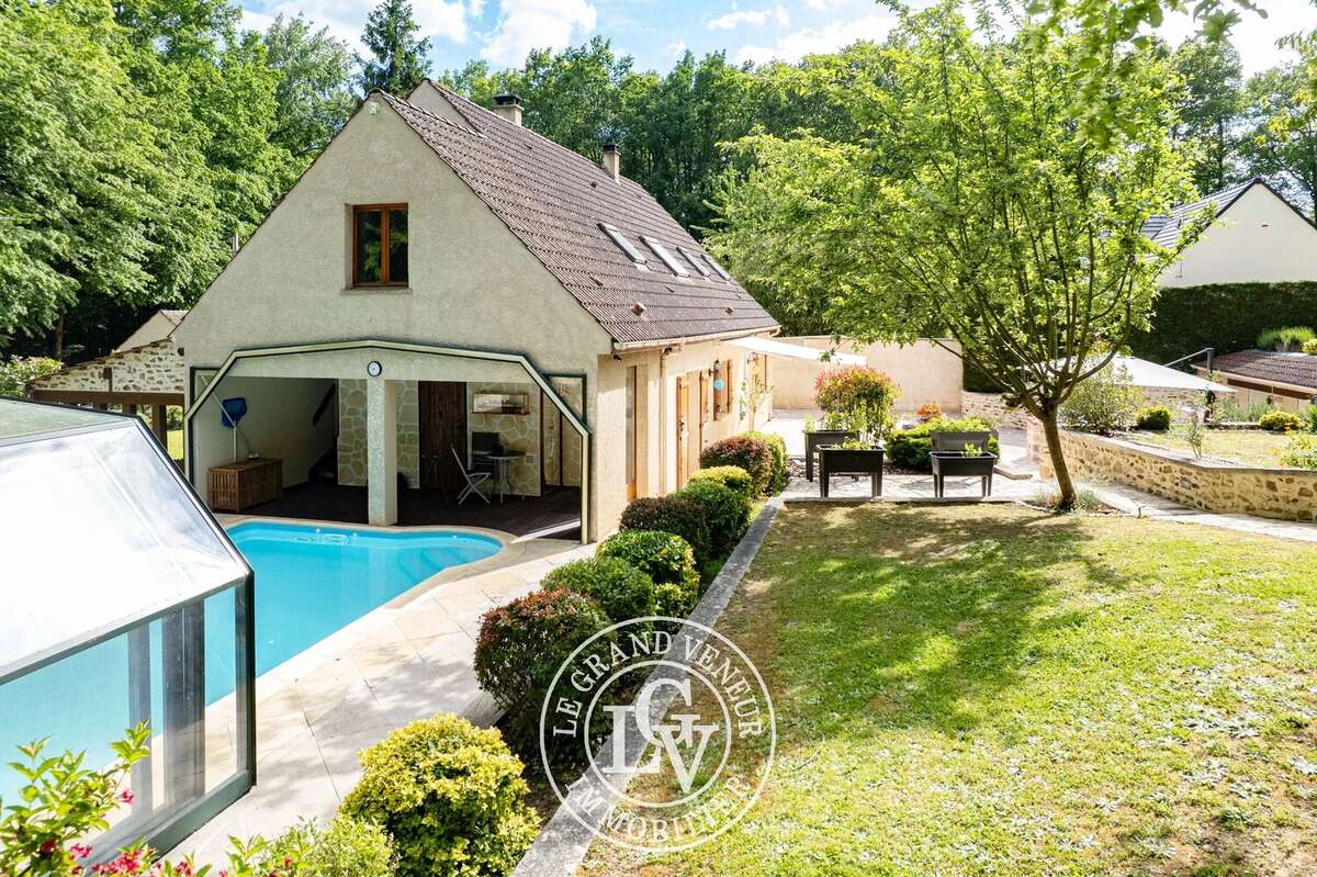Appartement à CHAMPAGNE-SUR-SEINE