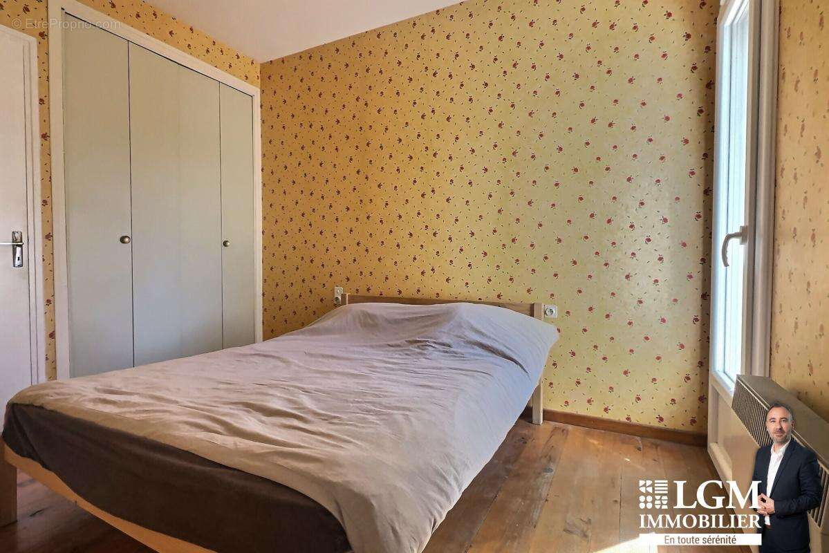 Maison à SAINT-LAURENT-D&#039;AIGOUZE