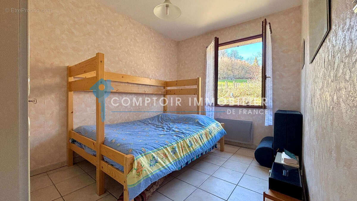 Maison T4 bord du lac de Paladru 38850 - photo 12