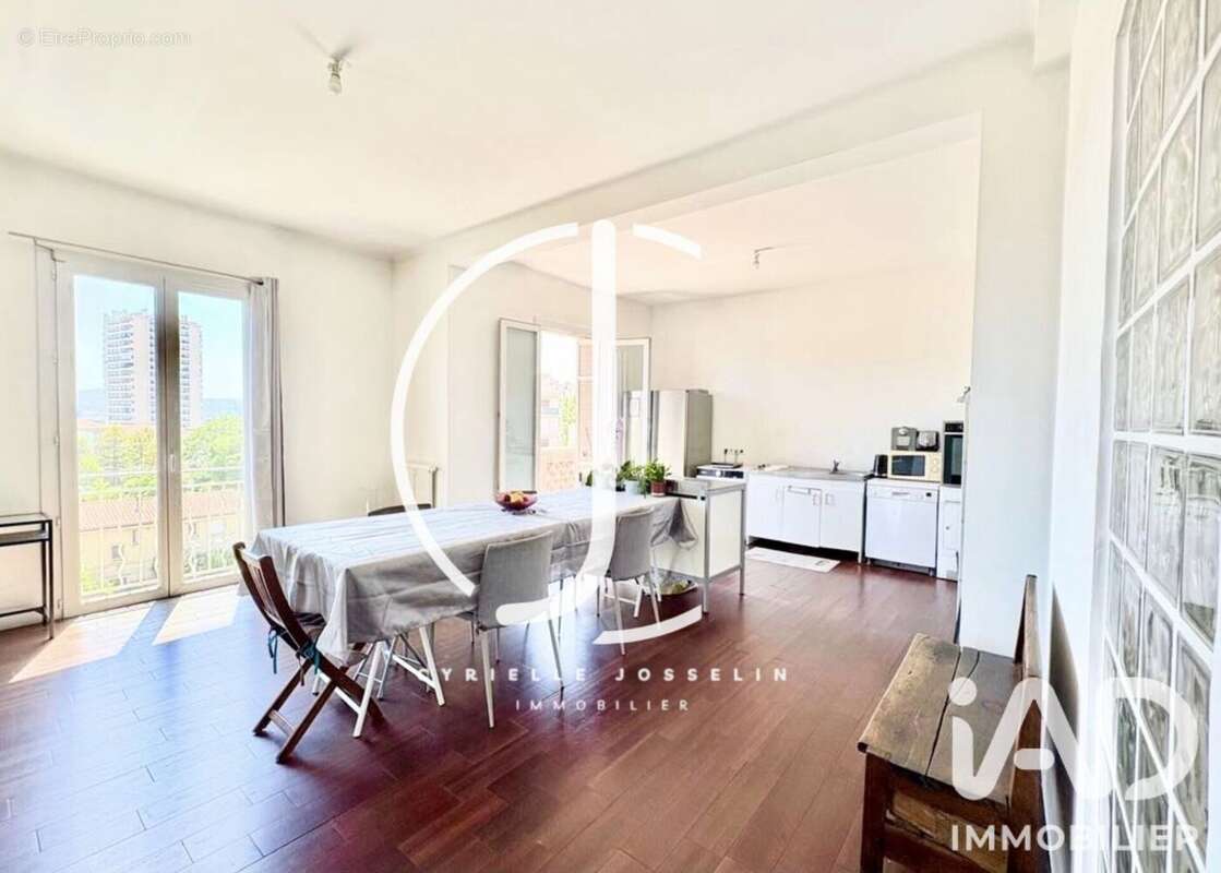 Appartement 115 m² à Toulon  - photo 7