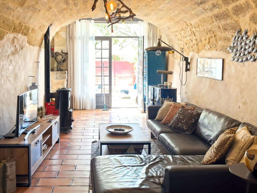 Maison à UZES