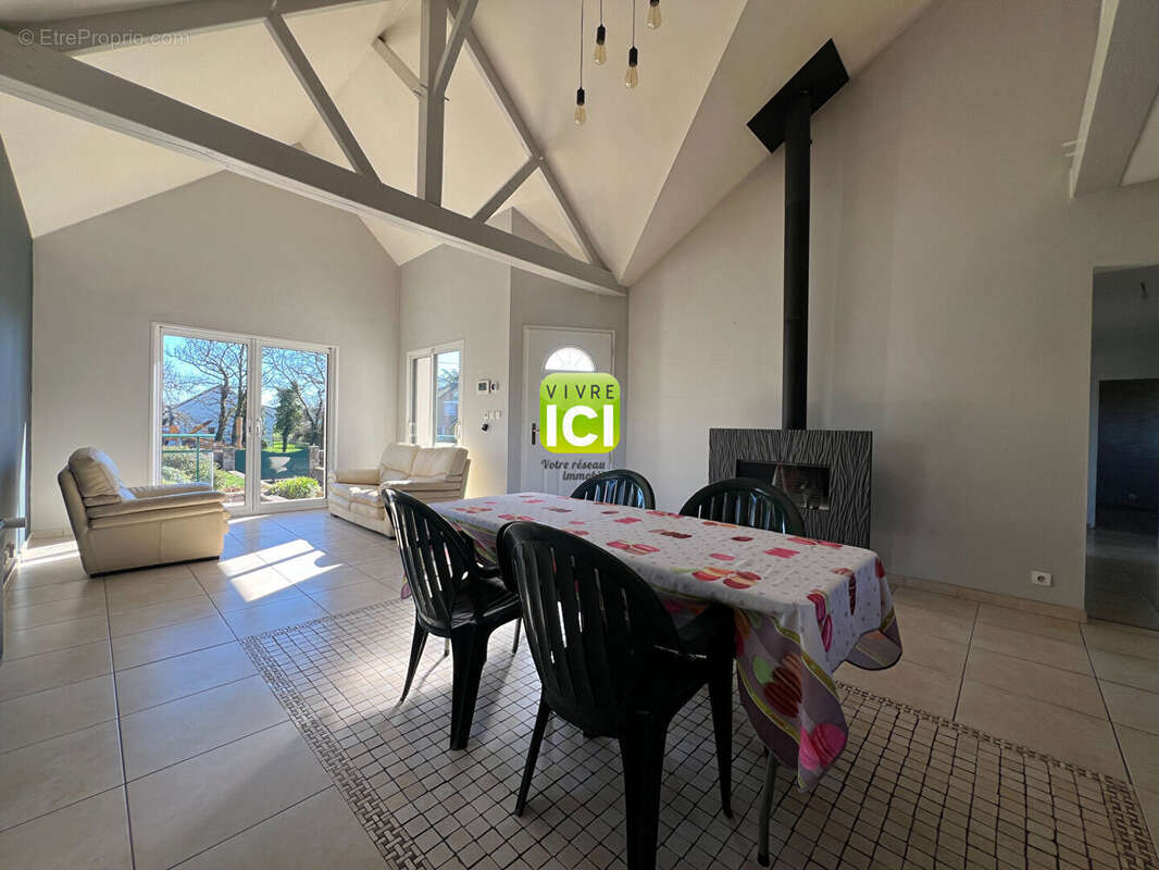 Maison à PONTCHATEAU