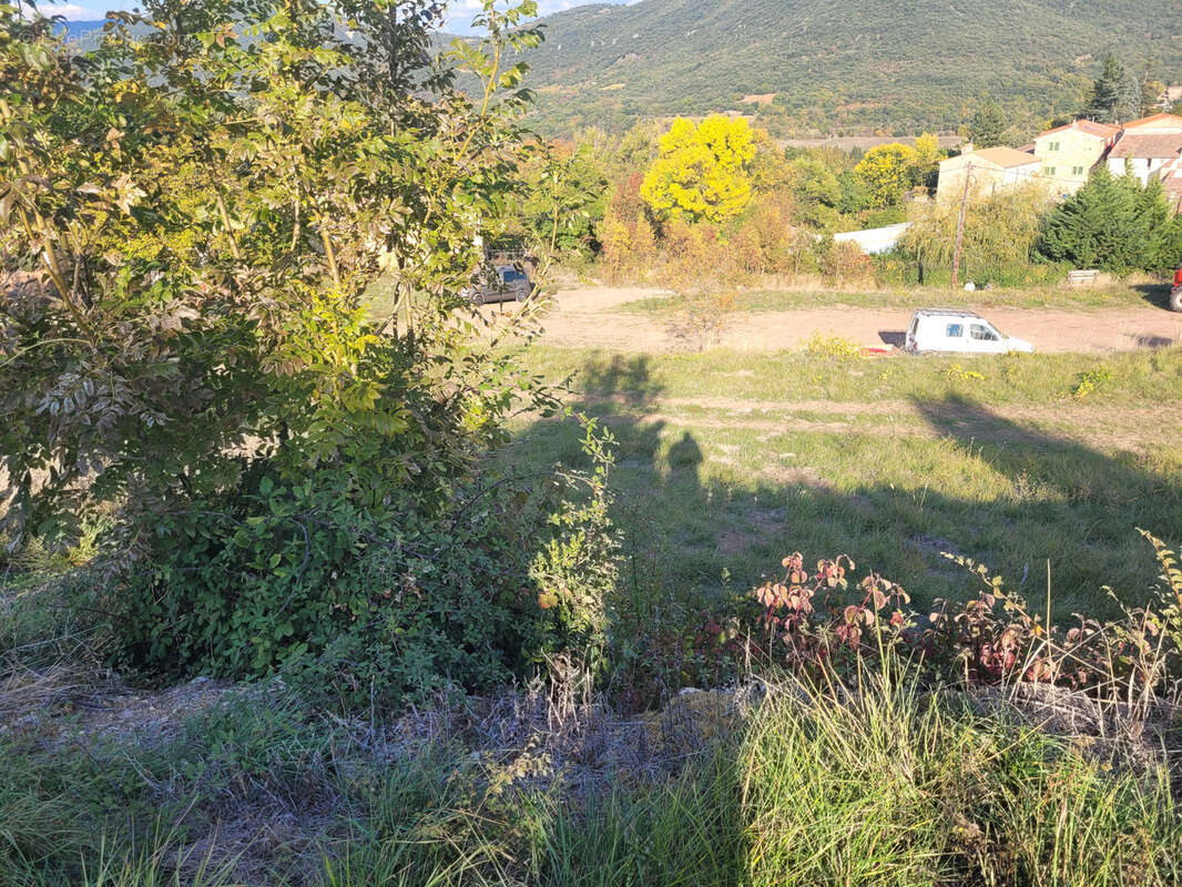Terrain à LE PRADAL