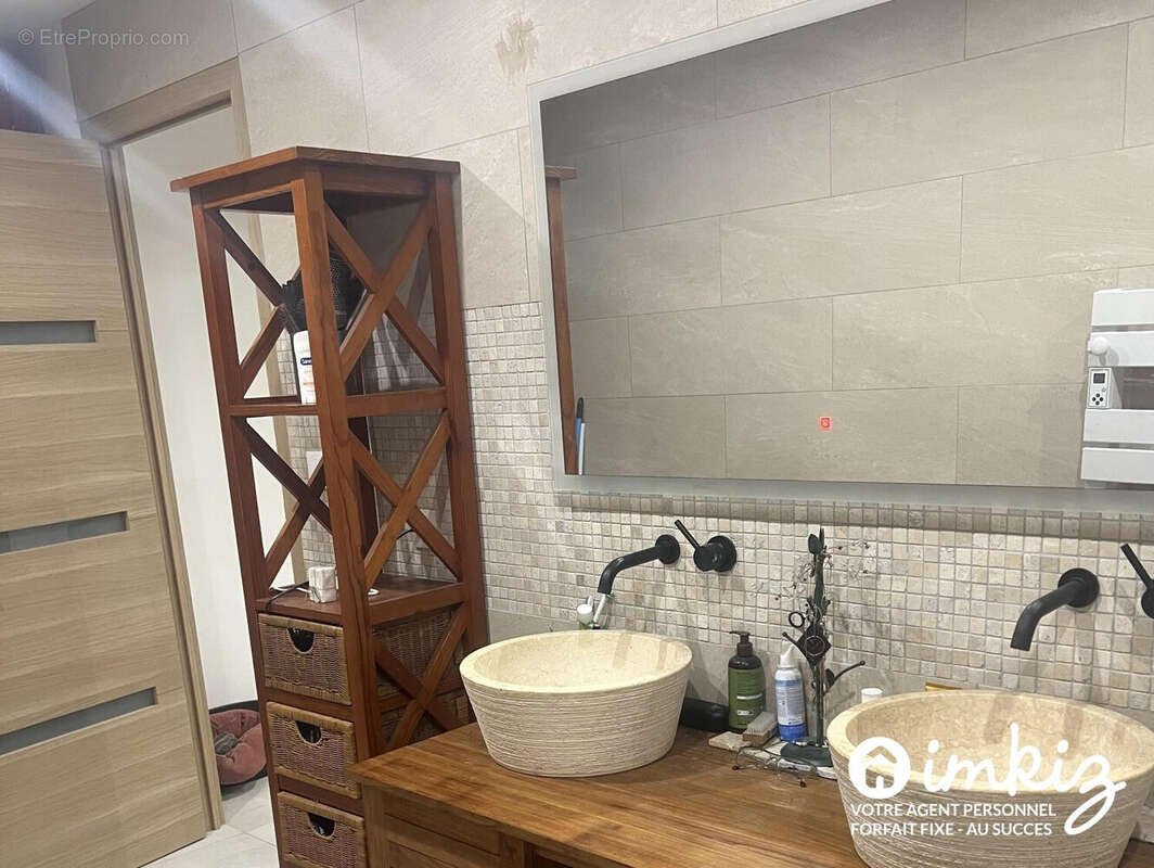 Maison 161 m² – 2 logements – Marignane - photo 8