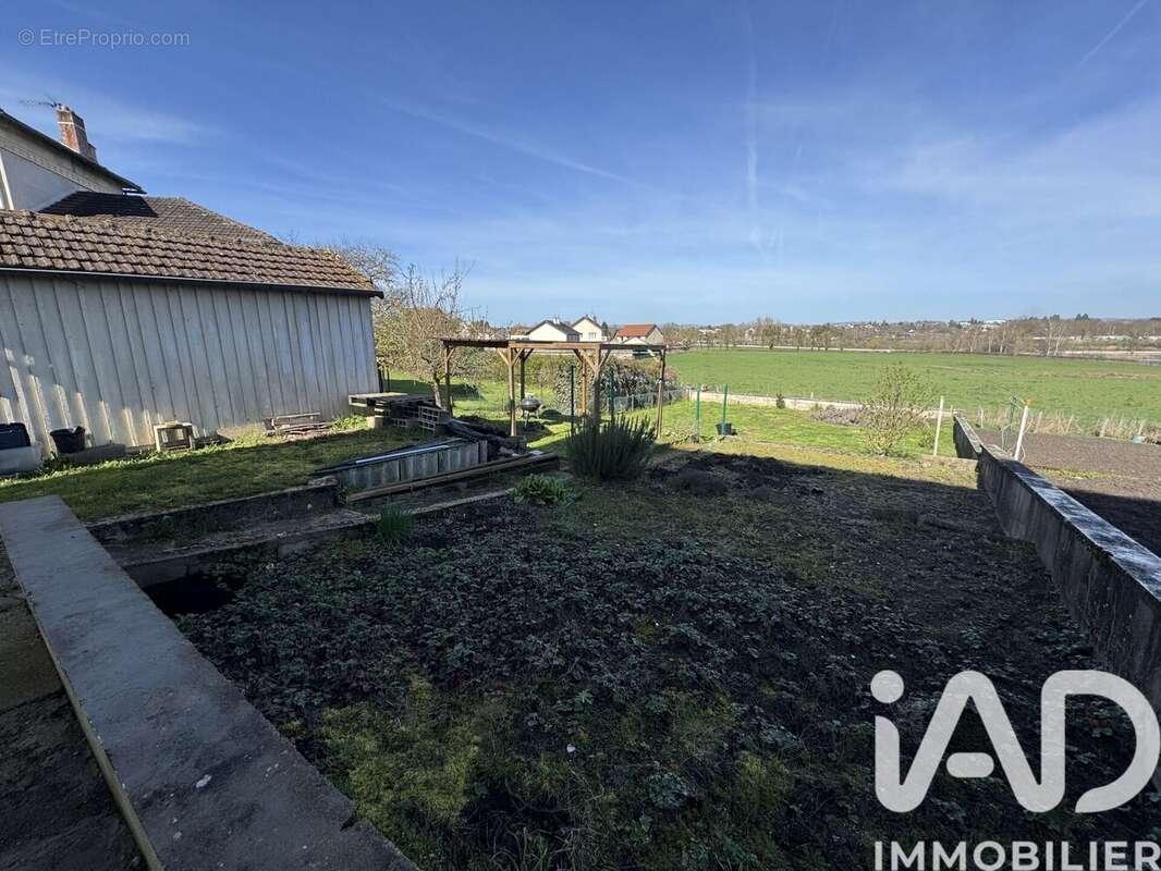 Photo 4 - Maison à SAINT-LAURENT-D'ANDENAY