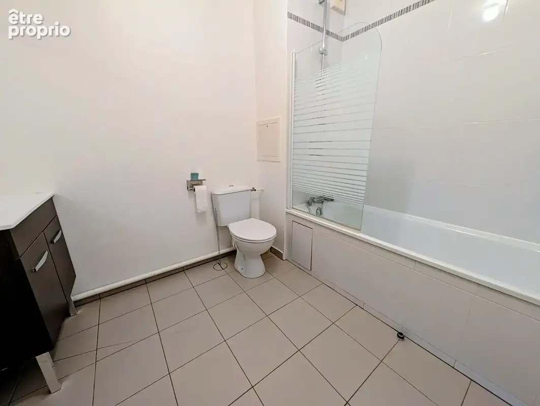 Appartement Colombes 2 pièces 45 m2 grande loggia et cave. - photo 7