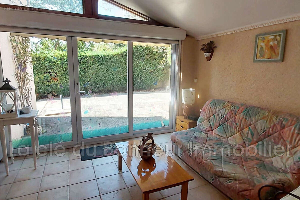 Maison à ALLEMAGNE-EN-PROVENCE