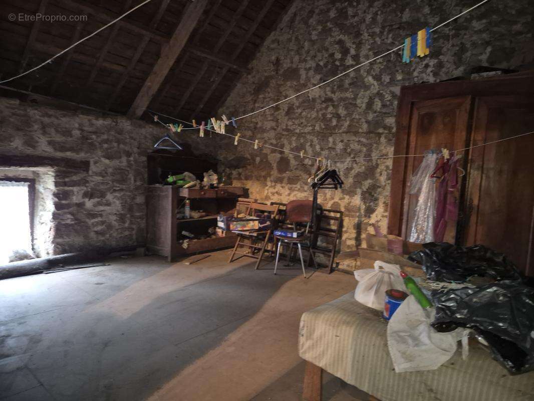 Ancien corps de ferme à rénover   Charme authentique et pote - photo 8