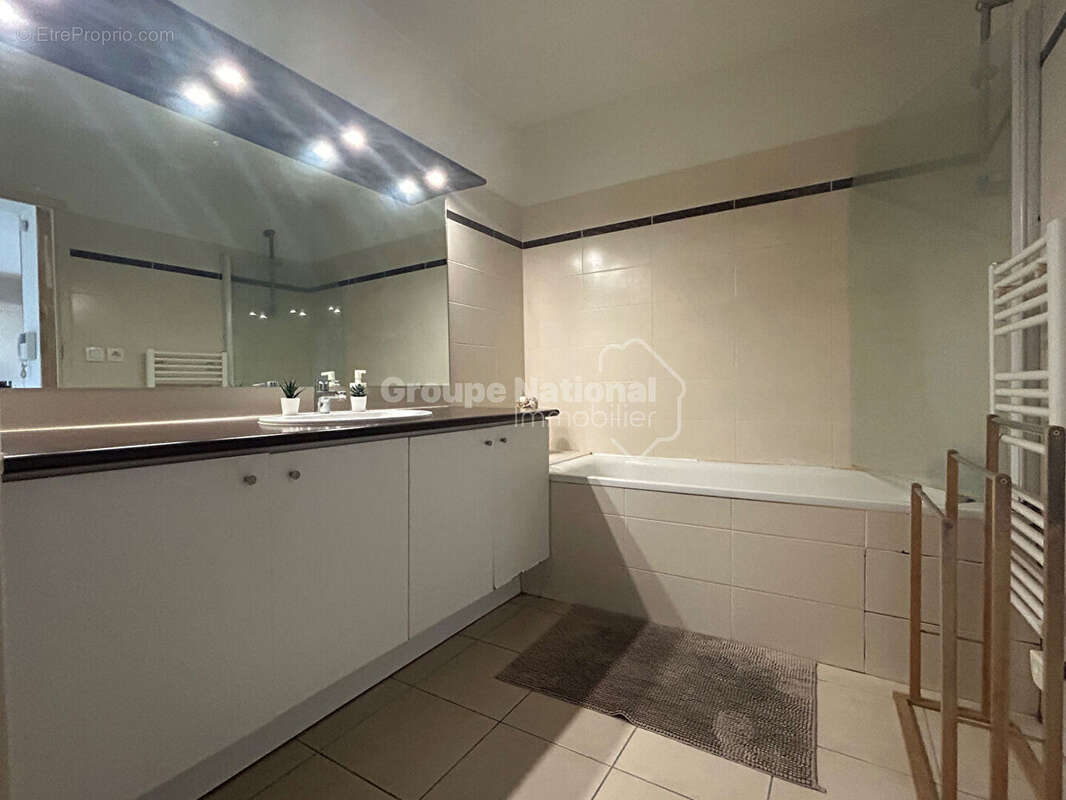 Appartement à NIMES