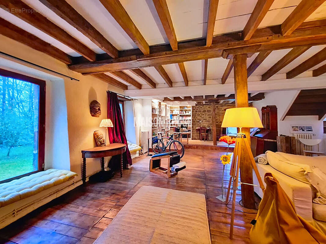 Maison à BECHEREL