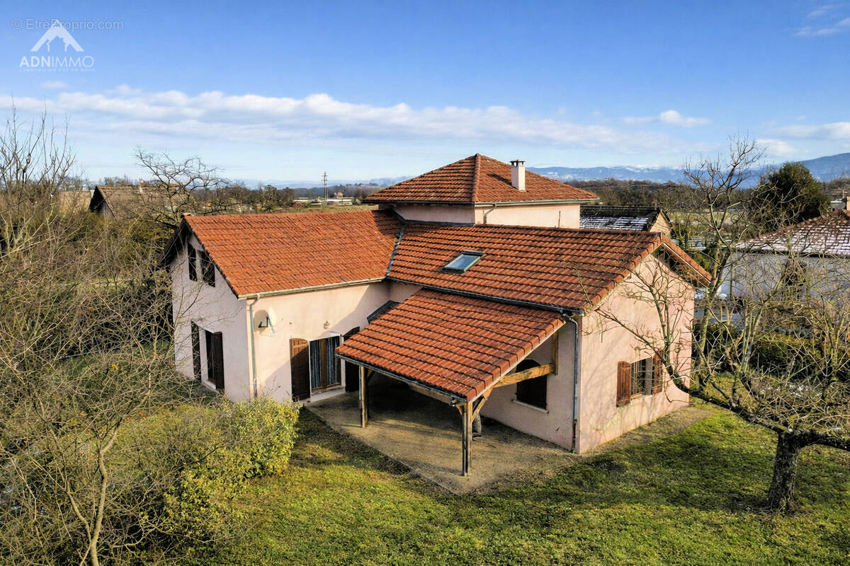 Maison à SAINT-JEAN-DE-GONVILLE