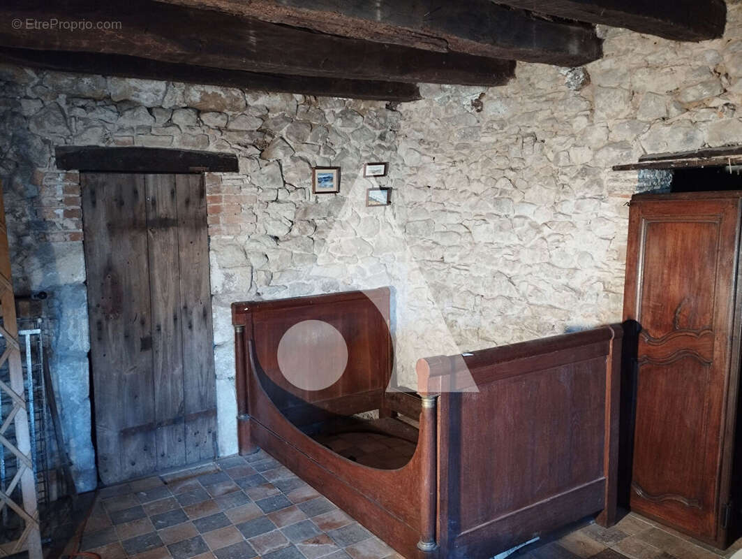 Maison à MONT-SAINT-VINCENT